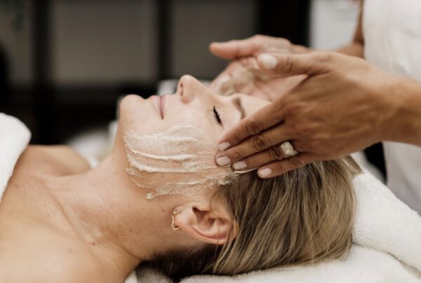 Face Exfoliant - 80ml - Image 3